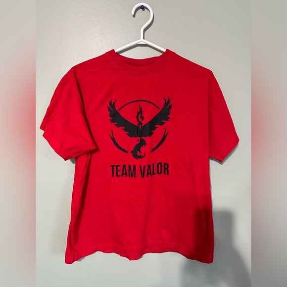 Pokémon Go Team Valor T-Shirt - Picture 1 of 3